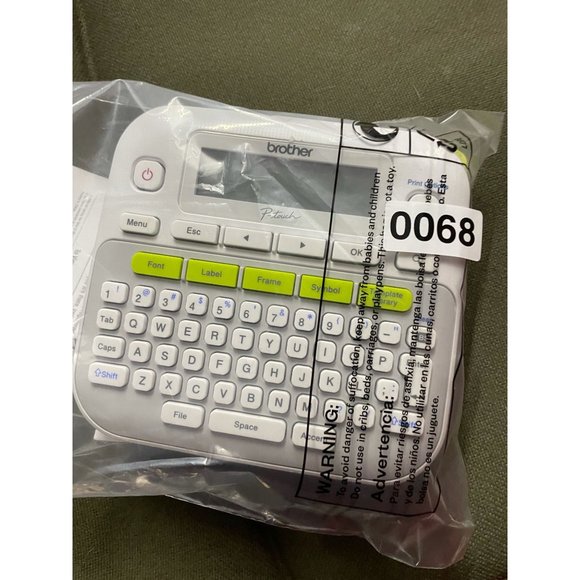 Brothers p-touch label maker PTD210 Easy to use label maker one-touch keys multi - Picture 5 of 5